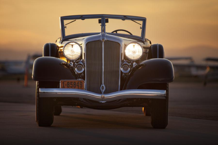  Chrysler Imperial CL Convertible Roadster by LeBaron 1933 года  (фото 6 из 23)